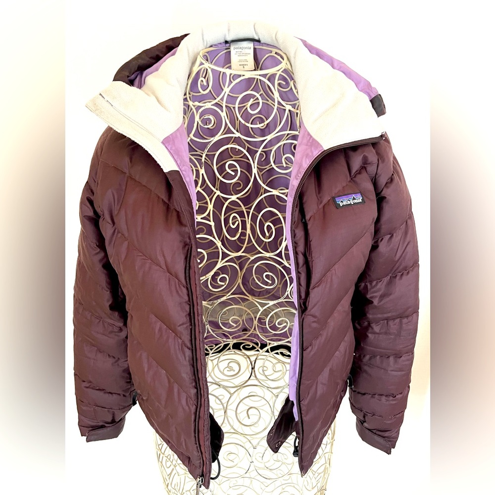 Patagonia Women's Plum Purple Down Ski Jacket with Lavender Lining
